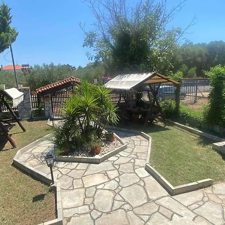 Foula's Summer House *