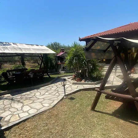 Foula's Summer House 尼坡帝